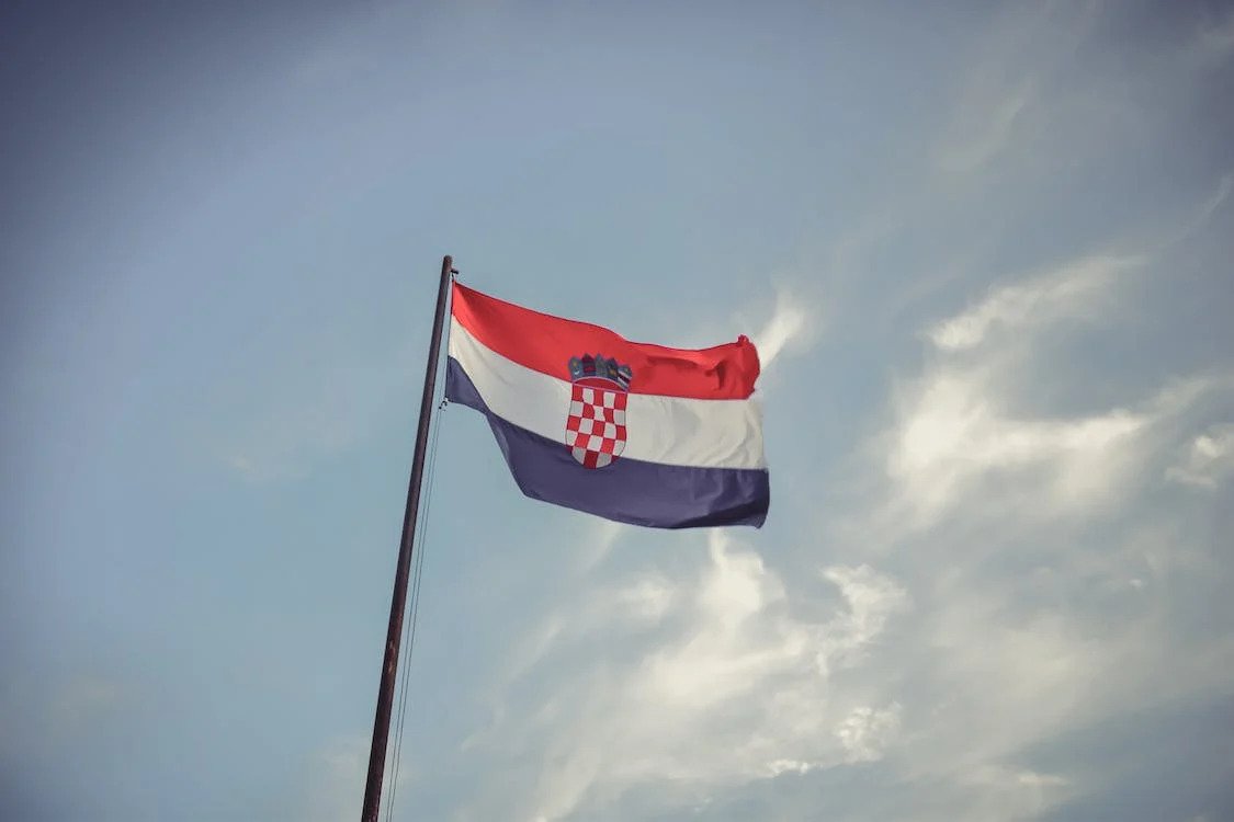 Politička scena u Hrvatskoj: gde su „oni“, a gde „mi“